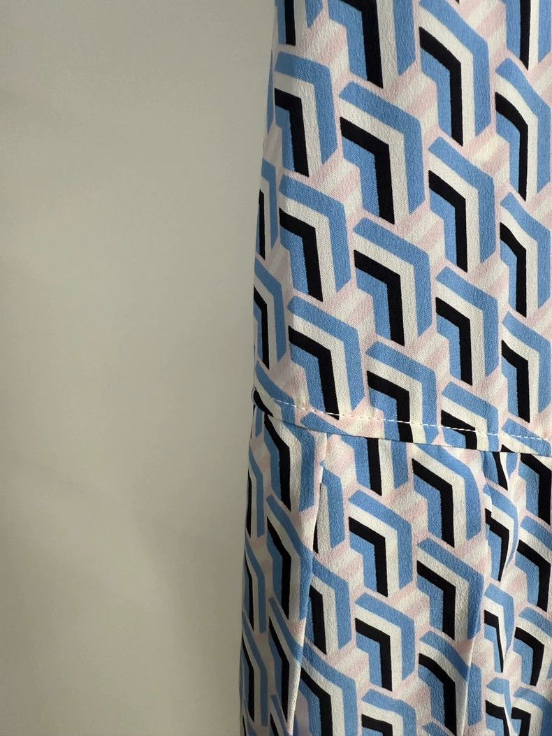 Prada Prada Round-neck dress Size M / US 6-8 / IT 42-44 - 5 Thumbnail