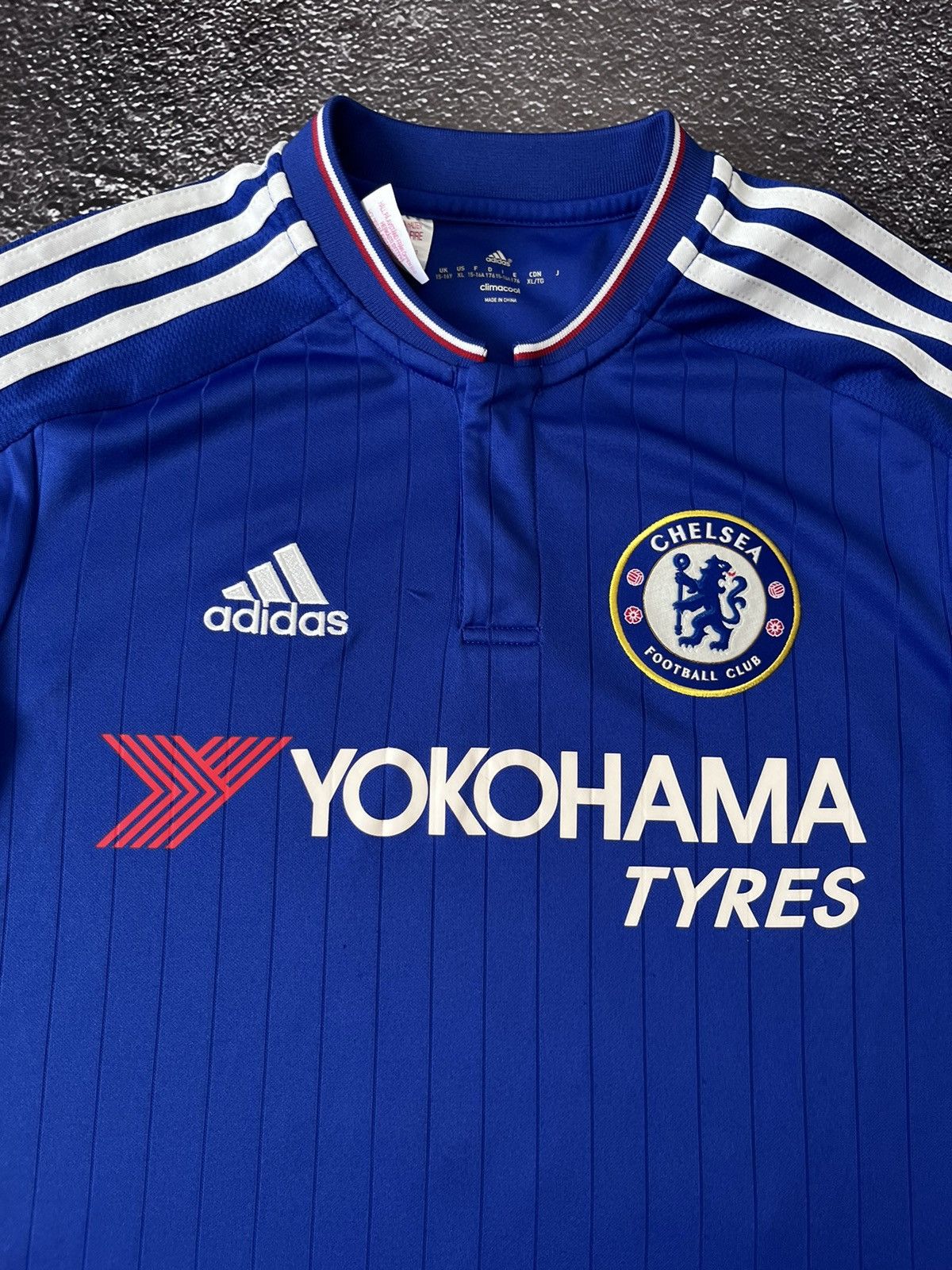 Adidas CHELSEA NIKE 2015 FOOTBALL HOME JERSEY #10 HAZARD Size US S / EU 44-46 / 1 - 6 Thumbnail
