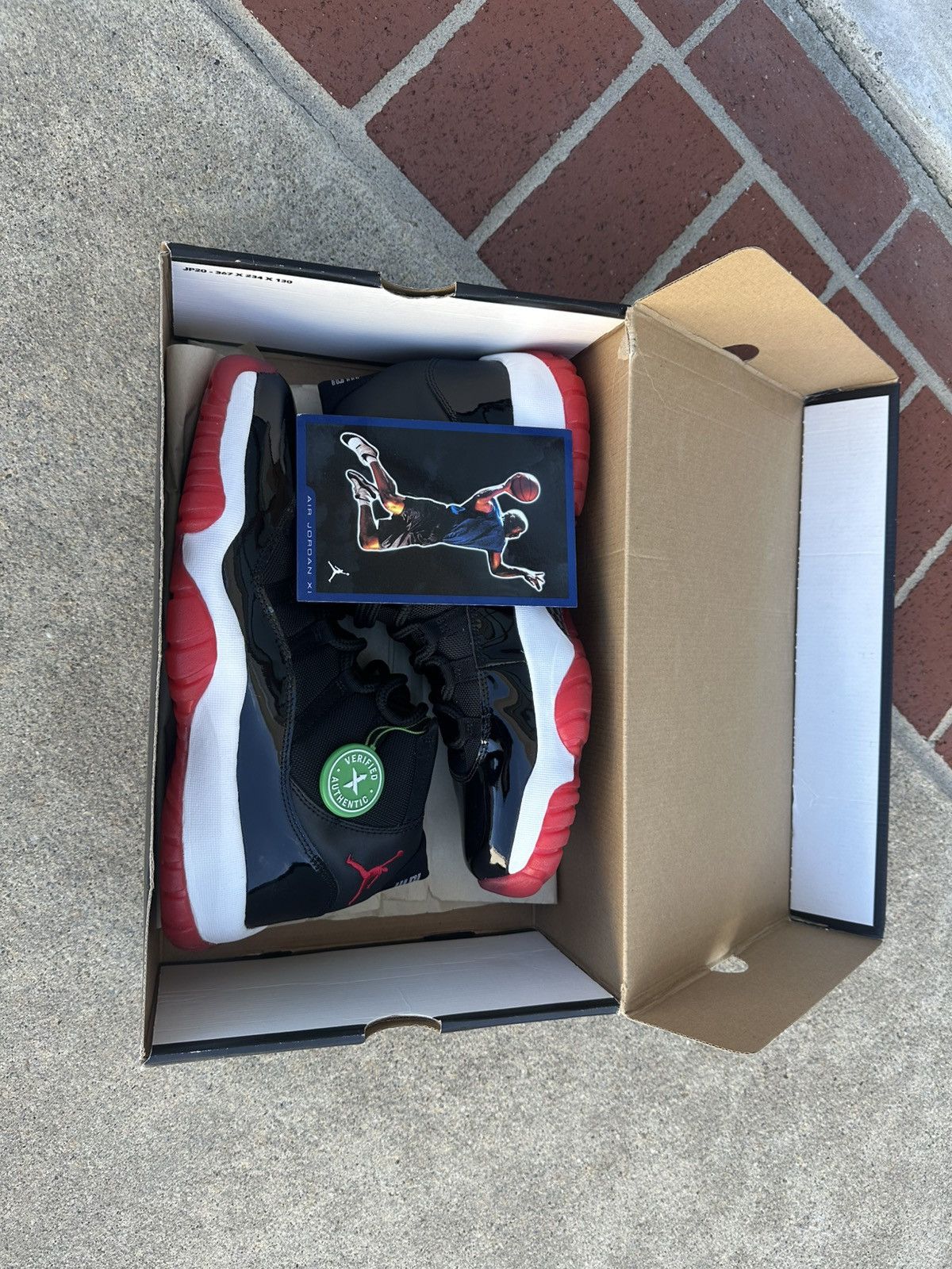 Jordan Brand × Nike Jordan 11 Bred (2001s) Size US 12 / EU 45 - 2 Thumbnail