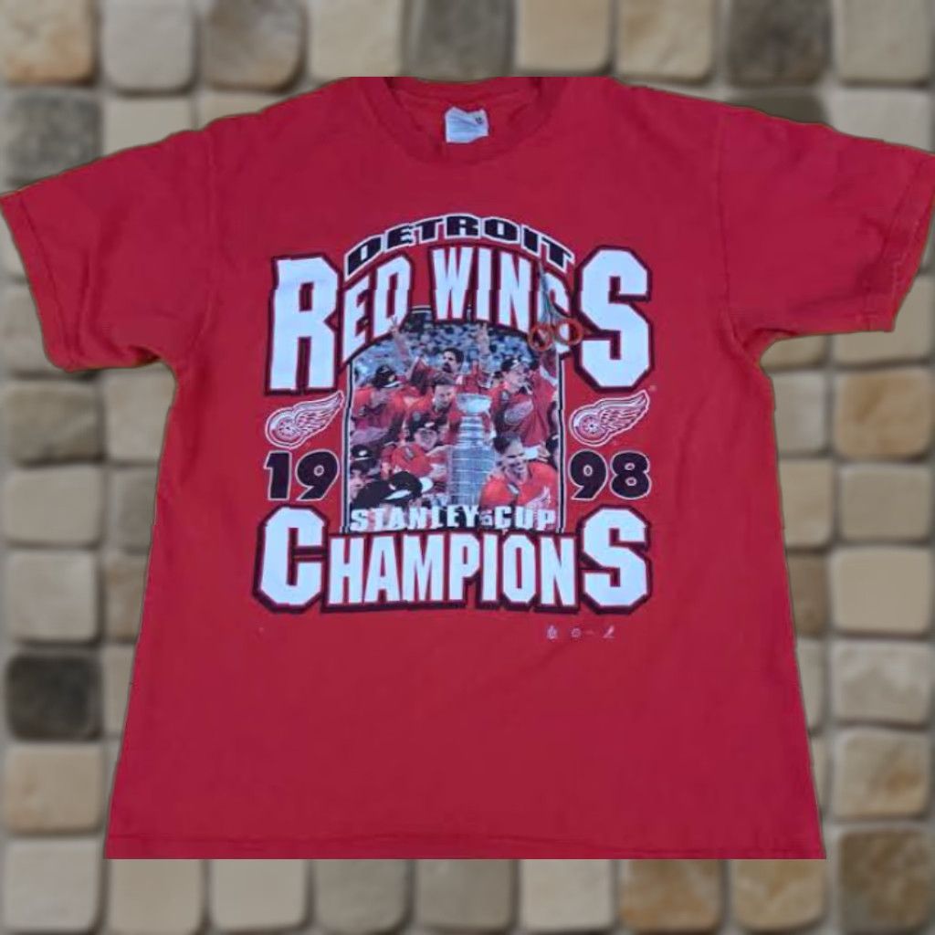 Hanes VINTAGE Deroit Red Wings 1998 Stanley Cup Photo Print T-Shirt Hanes Large Size US L / EU 52-54 / 3 - 1 Thumbnail