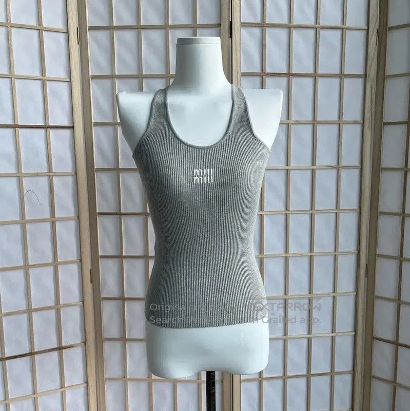 Miu Miu Miu Miu Gray Cotton Women's T-Shirt . Size XS / US 0-2 / IT 36-38 - 1 Thumbnail