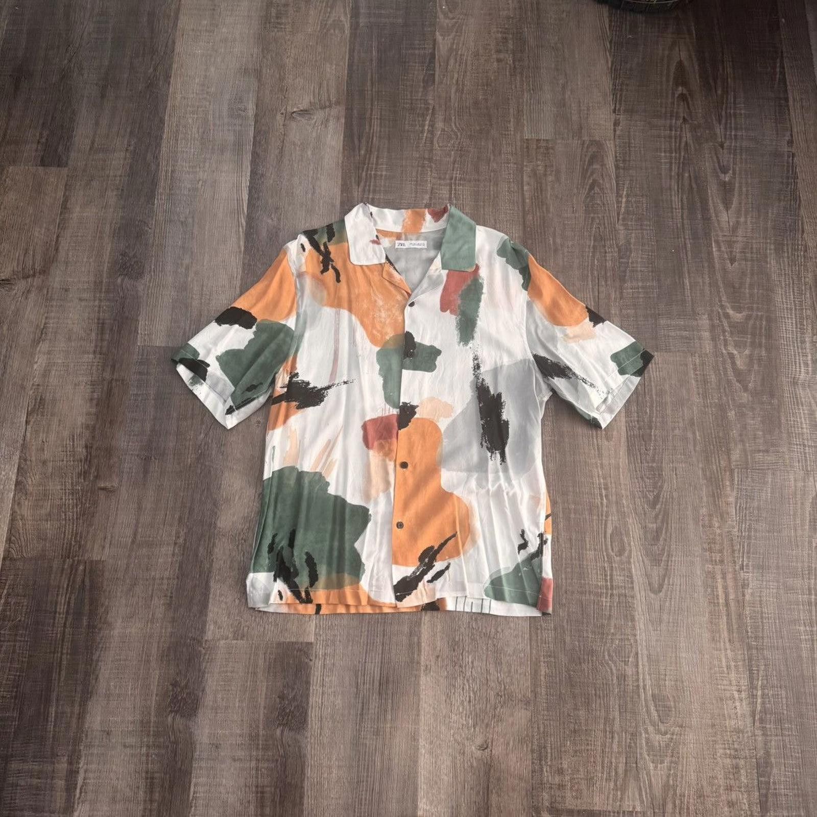Zara ZARA • Hawaiian Shirt (L) Size US L / EU 52-54 / 3 - 1 Thumbnail