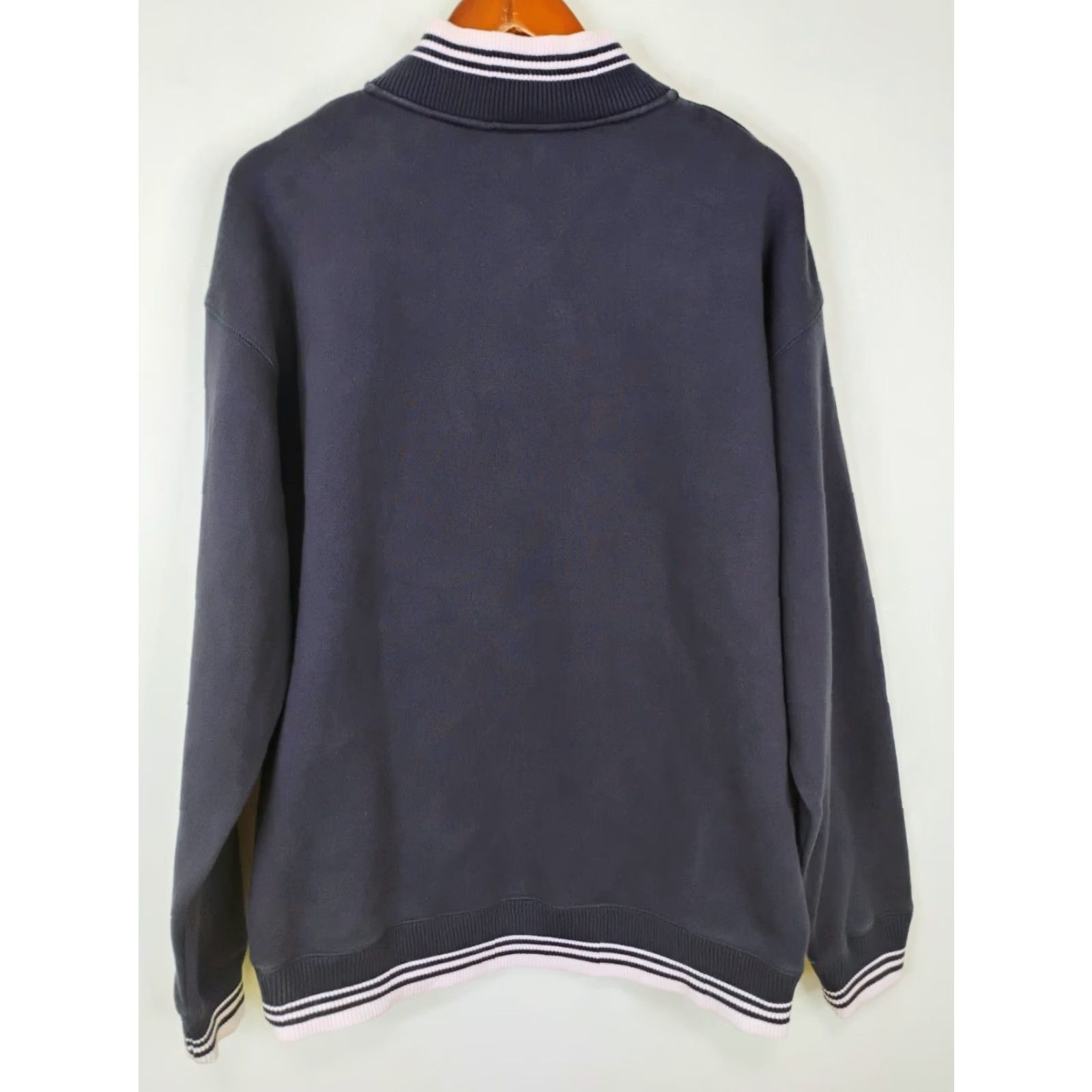 Vintage VINTAGE Warner Bros Looney Tunes 1/4 Zip Sweatshirt Embroidered Large Blue Unisex Adults L Sweatshirt Size US L / EU 52-54 / 3 - 3 Thumbnail