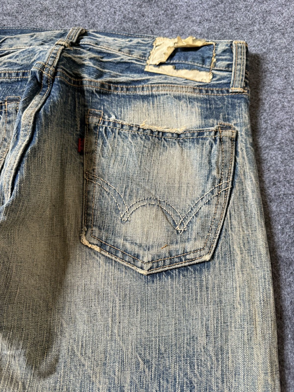 Edwin Vintage EDWIN 503 Faded Mud Wash Loose Jeans Size US 32 / EU 48 - 20 Thumbnail