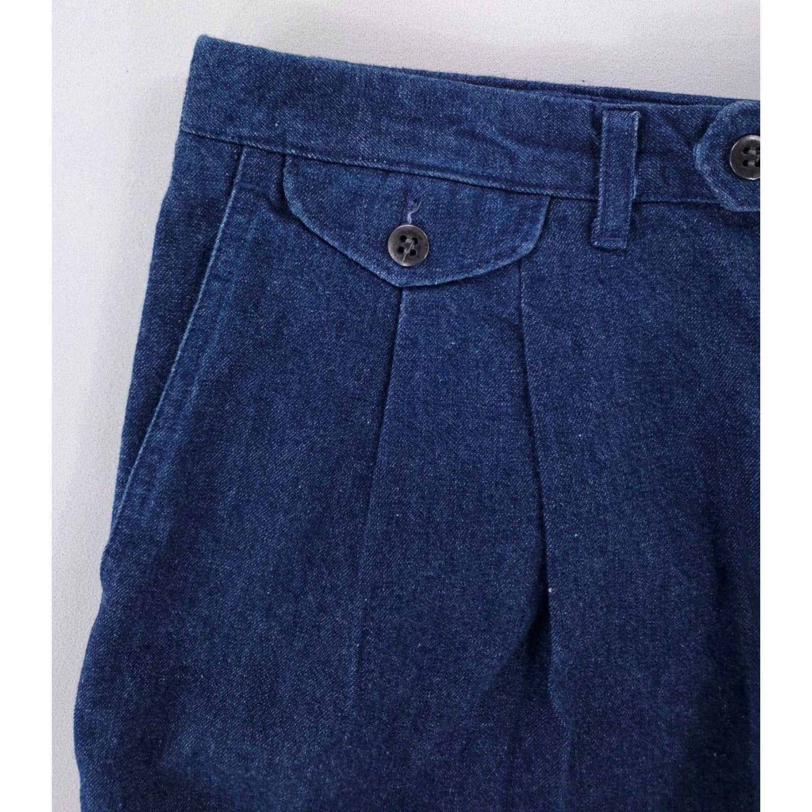Haggar Haggar VTG Y2K Pleated Denim EZ's Shorts Blue Mens 37 x 6 Actual 38 Regular Men Denim Shorts Mens Blue VTG Y2K Pleated Denim EZ's Shorts Size US 37 - 2 Thumbnail