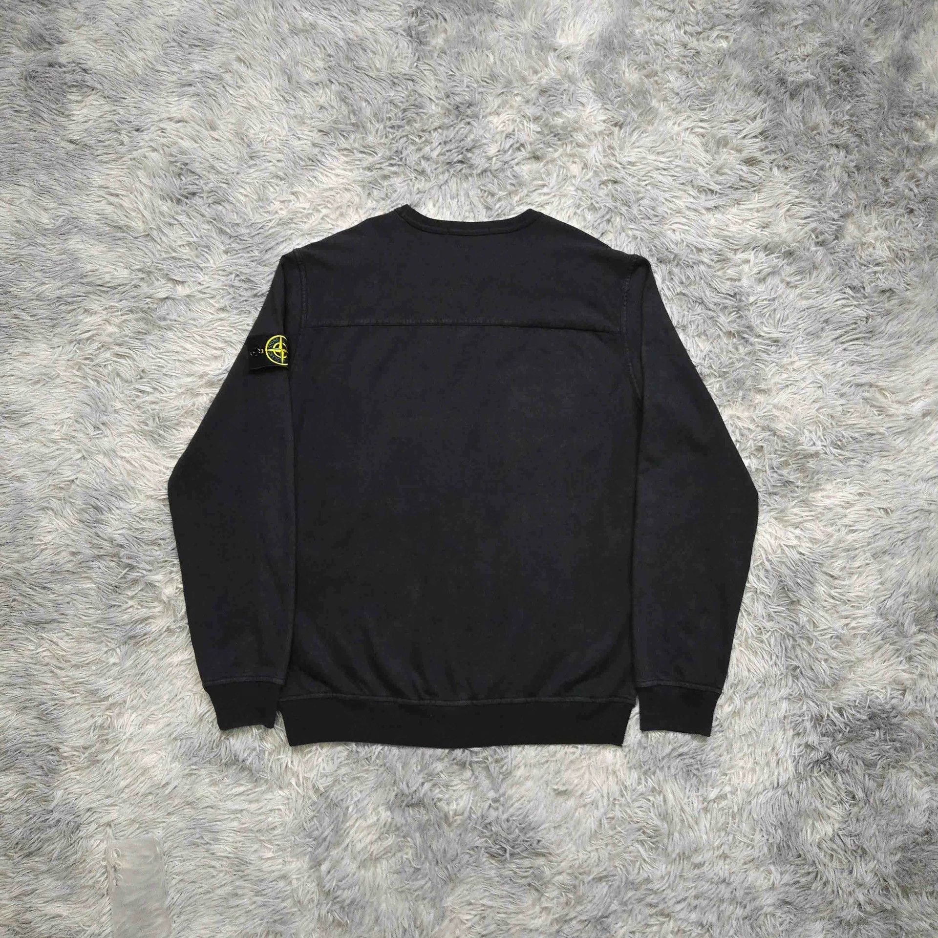 Stone Island stone island black functional sweatshirt with pockets Size US L / EU 52-54 / 3 - 2 Thumbnail