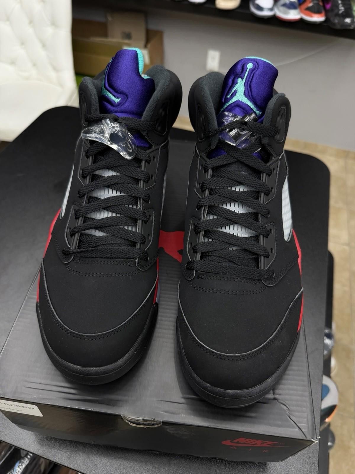 Nike 2020 Nike Air Jordan 5 V Retro Top 3 Size (10) Authentic Size US 10 / EU 43 - 5 Thumbnail