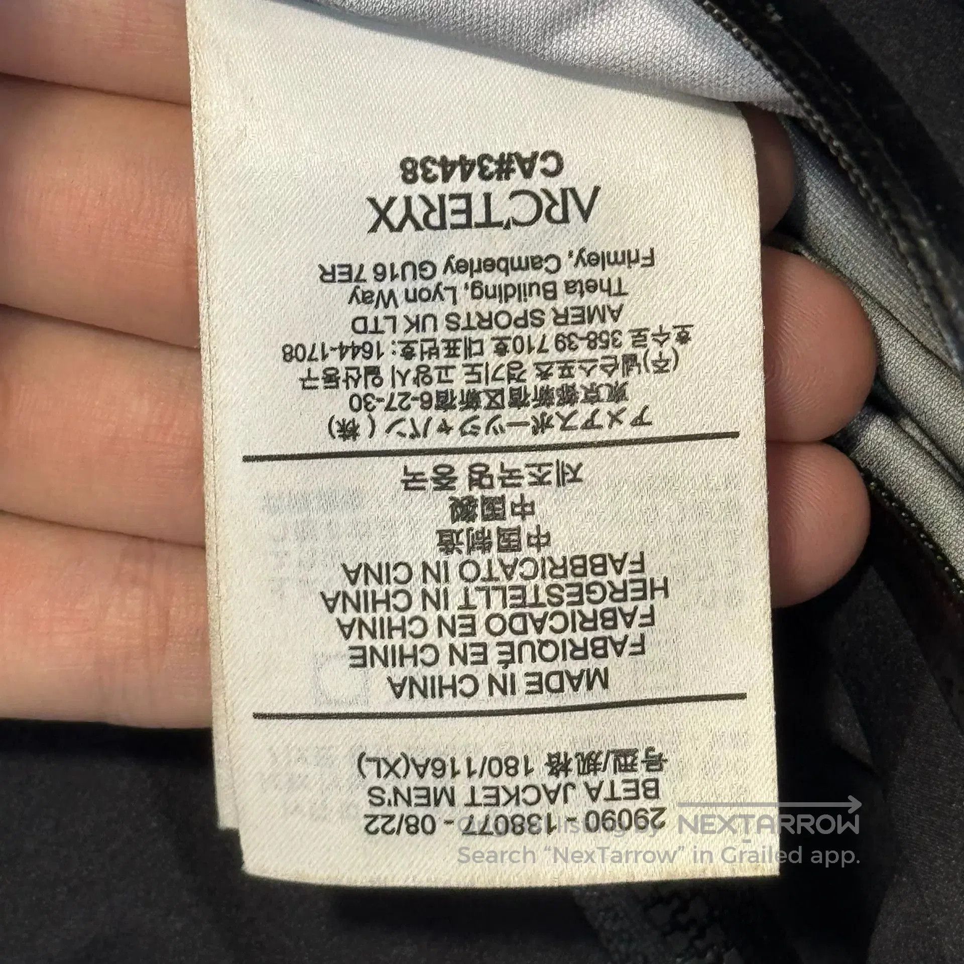 Arc'teryx Arcteryx BETA Jacket in Black Size XL. Size US XL / EU 56 / 4 - 7 Thumbnail