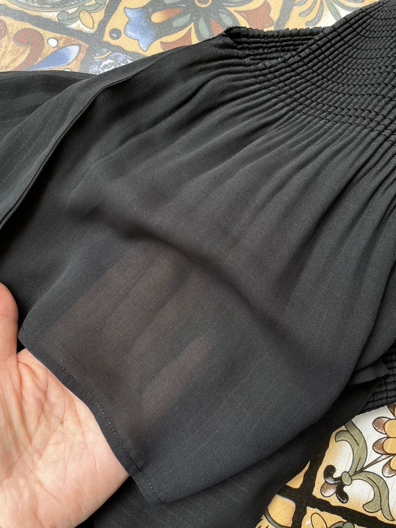 Issey Miyake Issey Miyake A loose-fitting kelp top Size M / US 6-8 / IT 42-44 - 6 Thumbnail