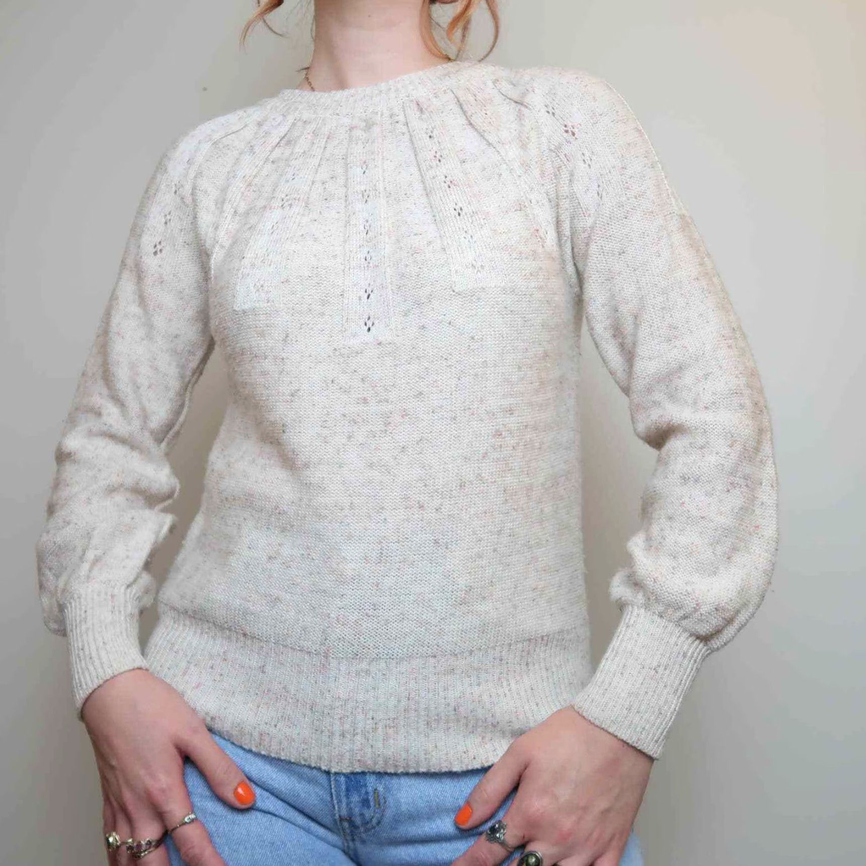 Vintage VINTAGE Genesis sweater M Cream speckled knit acrylic silk blend 80s Secretary/Geek casual Women’s Size M / US 6-8 / IT 42-44 - 2 Thumbnail