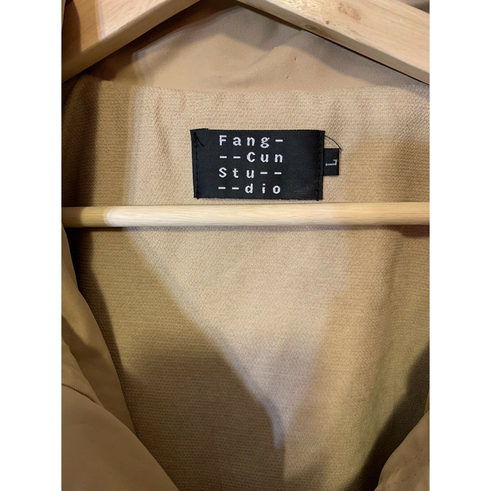 Other Fang-Cun Studio Jacket Women’s Sz L Tan Hood Size L / US 10 / IT 46 - 2 Thumbnail