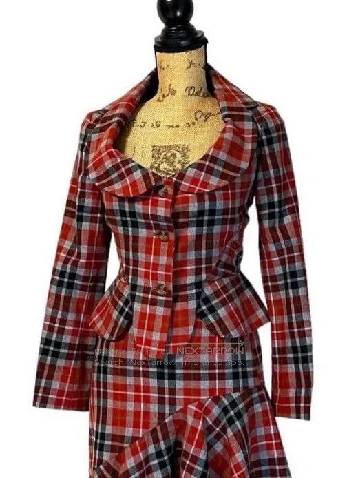 Vivienne Westwood Vivienne Westwood Vintage second-hand petal ruffle collar Size M / US 6-8 / IT 42-44 - 2 Thumbnail