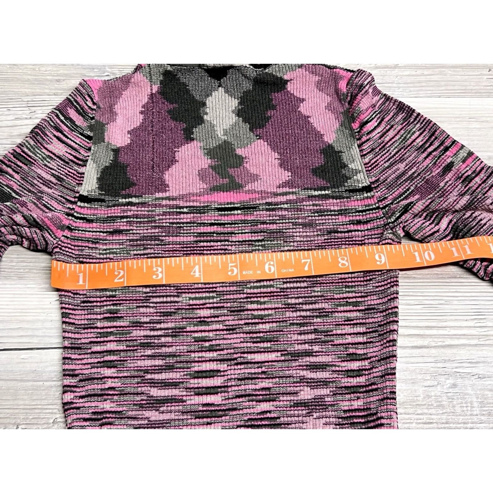 Bebe VINTAGE bebe Knit Turtleneck Top Long Sleeve Striped Aztec Pink Black Size Small sweater Womens Pullover Rhinestone Logo Size S / US 4 / IT 40 - 6 Thumbnail