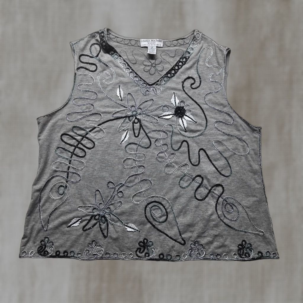 Vintage Lauren Michelle Shirt Womens 3X Gray Floral Embroidered Sleeveless Knit Blouse Summer Spring Fall Winter Plus Size Size XXL / US 16-18 / IT 52-54 - 1 Thumbnail