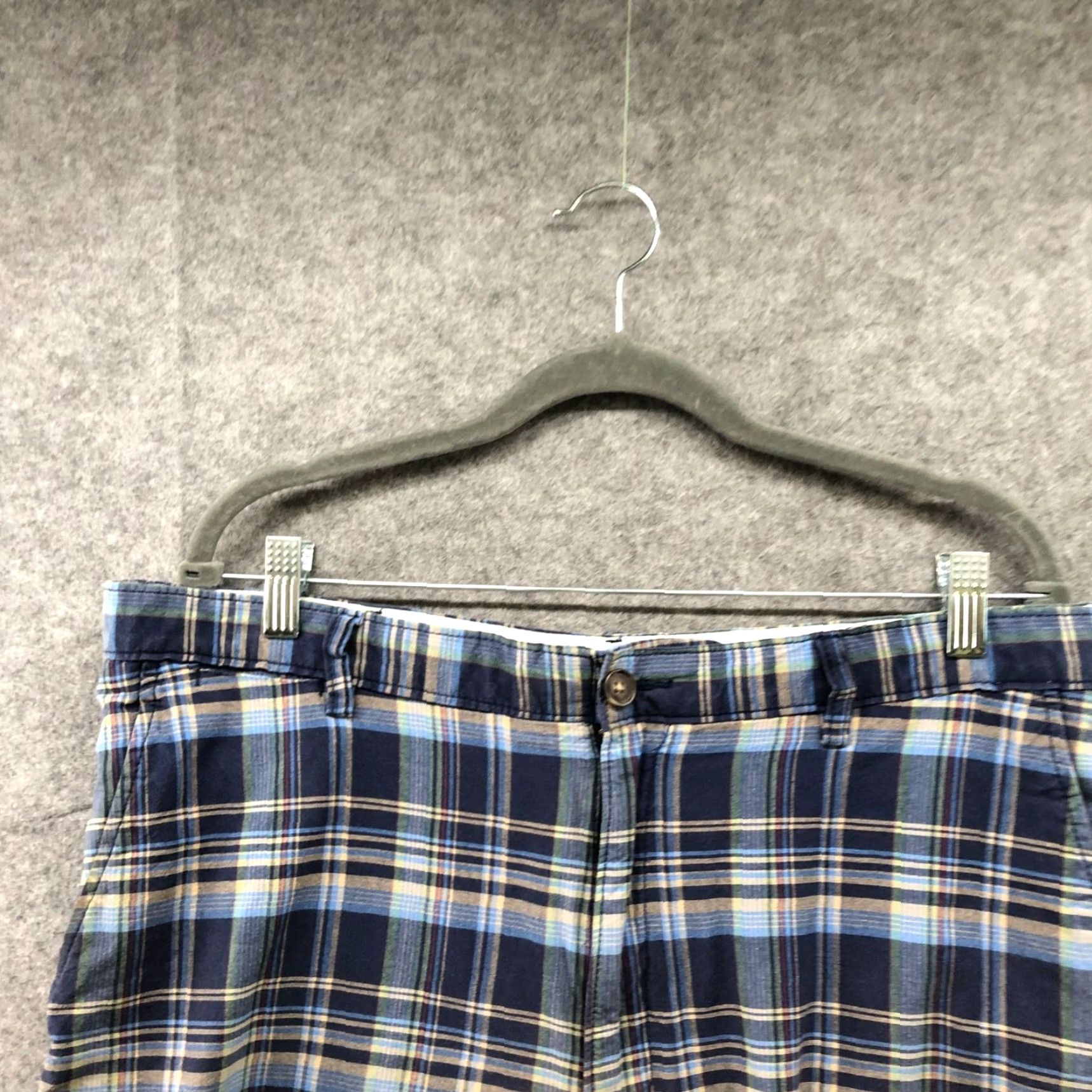 Lands' End Lands' End Chino Shorts Mens 38 Traditional Fit Blue Plaid 9'' Inseam Cotton Flat Front Casual Shirt? Size US 38 / EU 54 - 3 Thumbnail