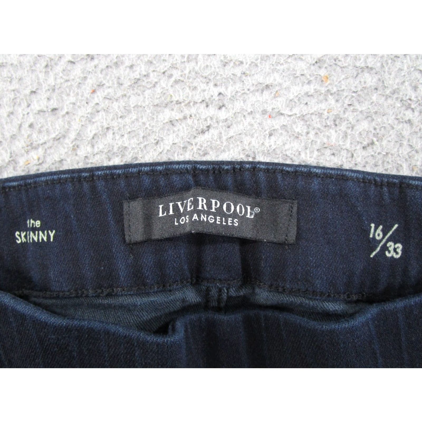 Denime Liverpool Jeans Skinny Jeans Jeggins Womens Size 16/33 Dark Wash Denim Blue Stretch 5-Pocket City Style Mens Womens Girls? Size 38" / US 16 / IT 52 - 2 Thumbnail