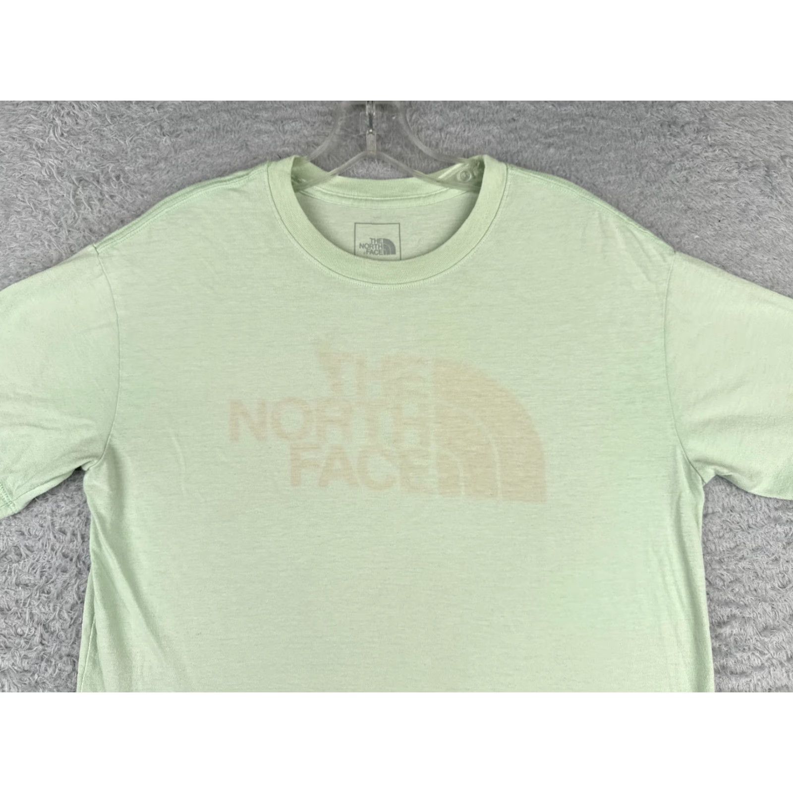 The North Face The North Face Shirt Women M Green Short Sleeve Crew Neck Poly Blend Read Size M / US 6-8 / IT 42-44 - 4 Thumbnail