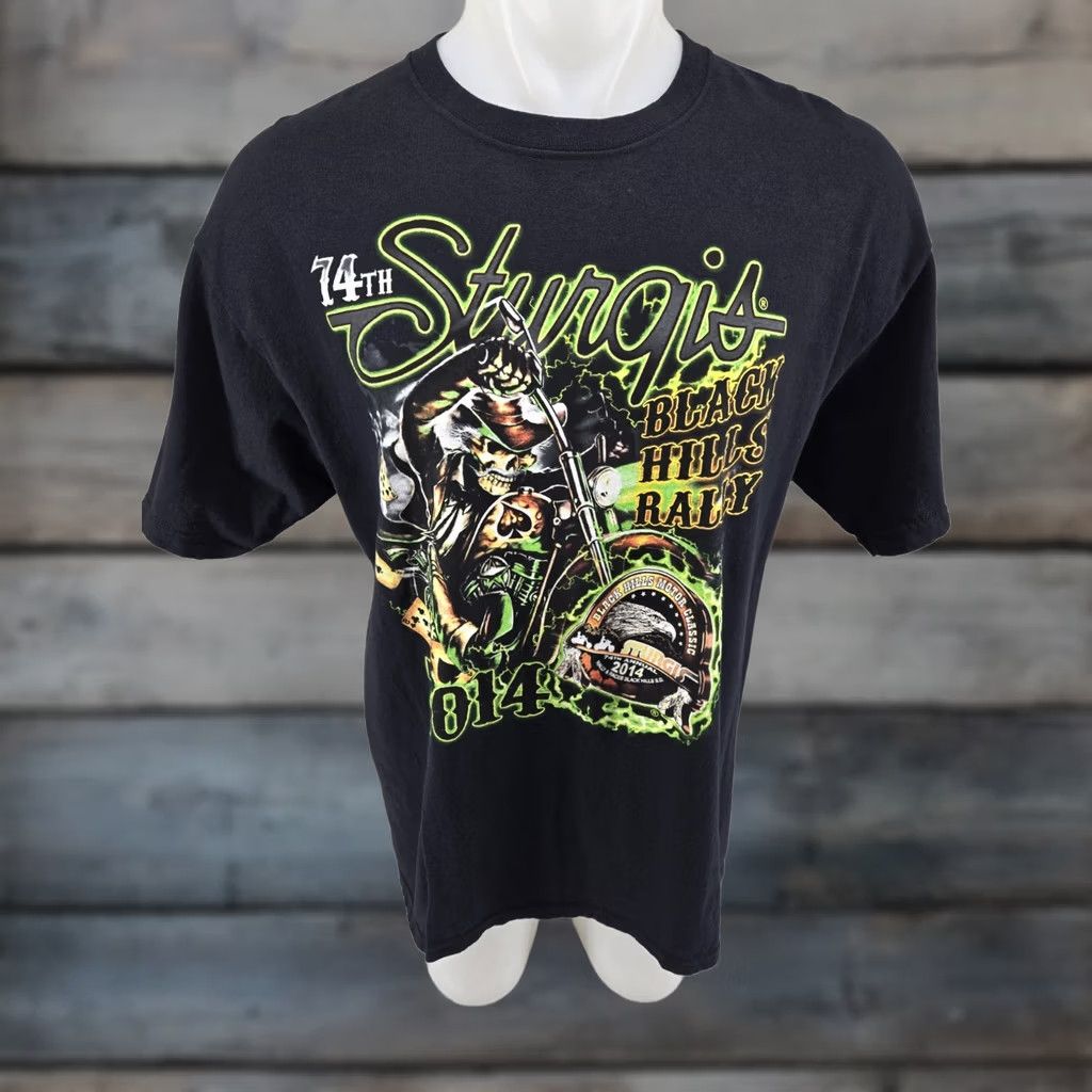 Anvil VINTAGE 2014 Sturgis Black Hill Rally Skull Biker Shirt Mens XL Short Sleeve Crew Neck 100% Cotton Anvil Graphic Tee Black Size US XL / EU 56 / 4 - 1 Thumbnail