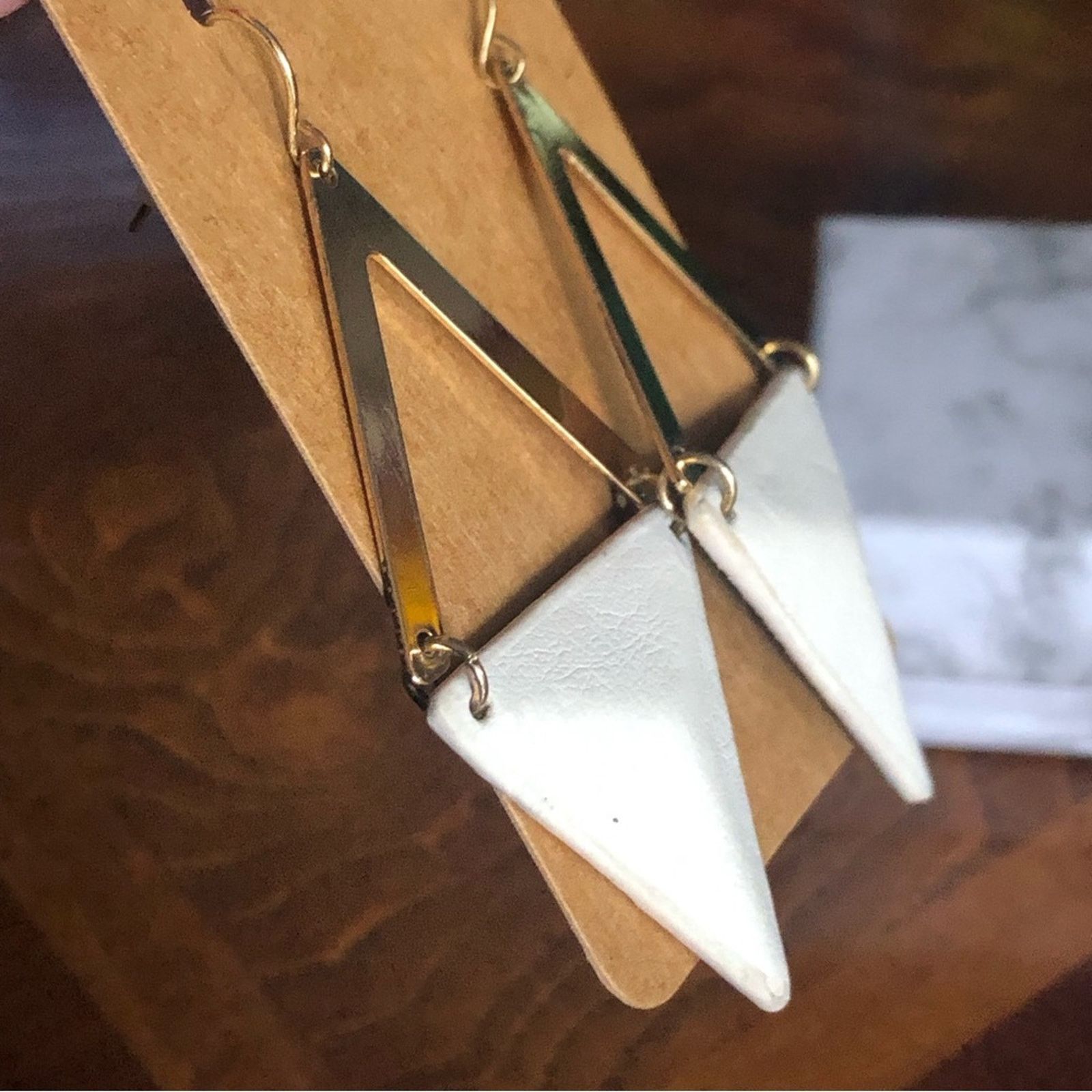 Jewelry Shiny gold plated triangular genuine white leather earrings Size ONE SIZE - 5 Thumbnail