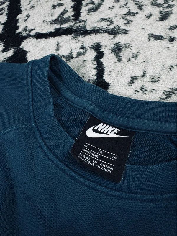 Nike Nike blue crewneck sweatshirt swoosh S logo Size US S / EU 44-46 / 1 - 5 Thumbnail
