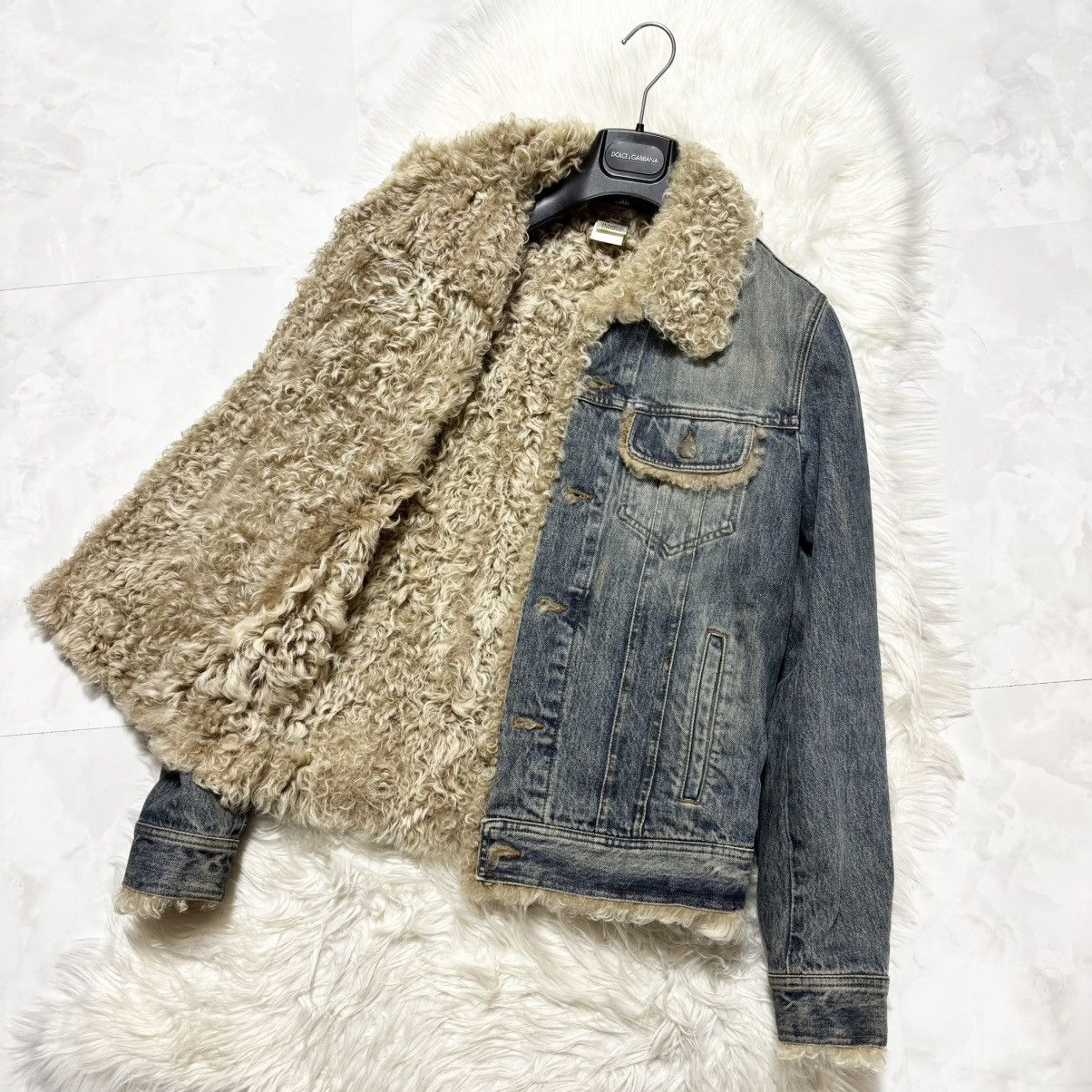 Dolce & Gabbana Dolce & Gabbana fur-lined denim blouson jacket Size US S / EU 44-46 / 1 - 6 Thumbnail