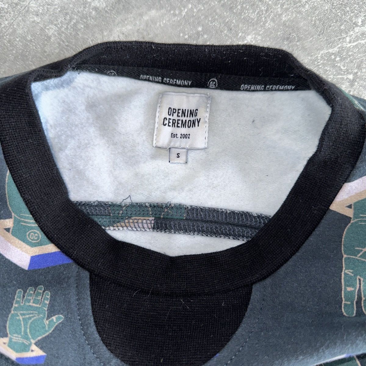 Opening Ceremony Opening Ceremony Scattered Hands Crewneck Sweatshirt 00s y2k Size US S / EU 44-46 / 1 - 4 Thumbnail