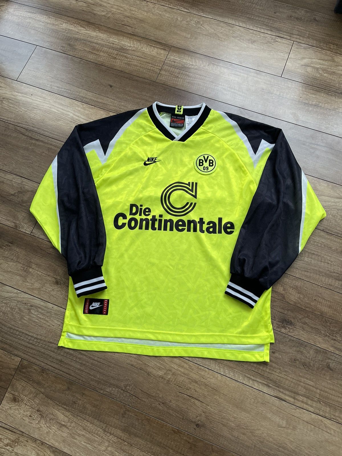 Nike 1995/1996 Nike Borussia Dortmund Vintage Soccer Jersey Tee Size US XL / EU 56 / 4 - 3 Thumbnail