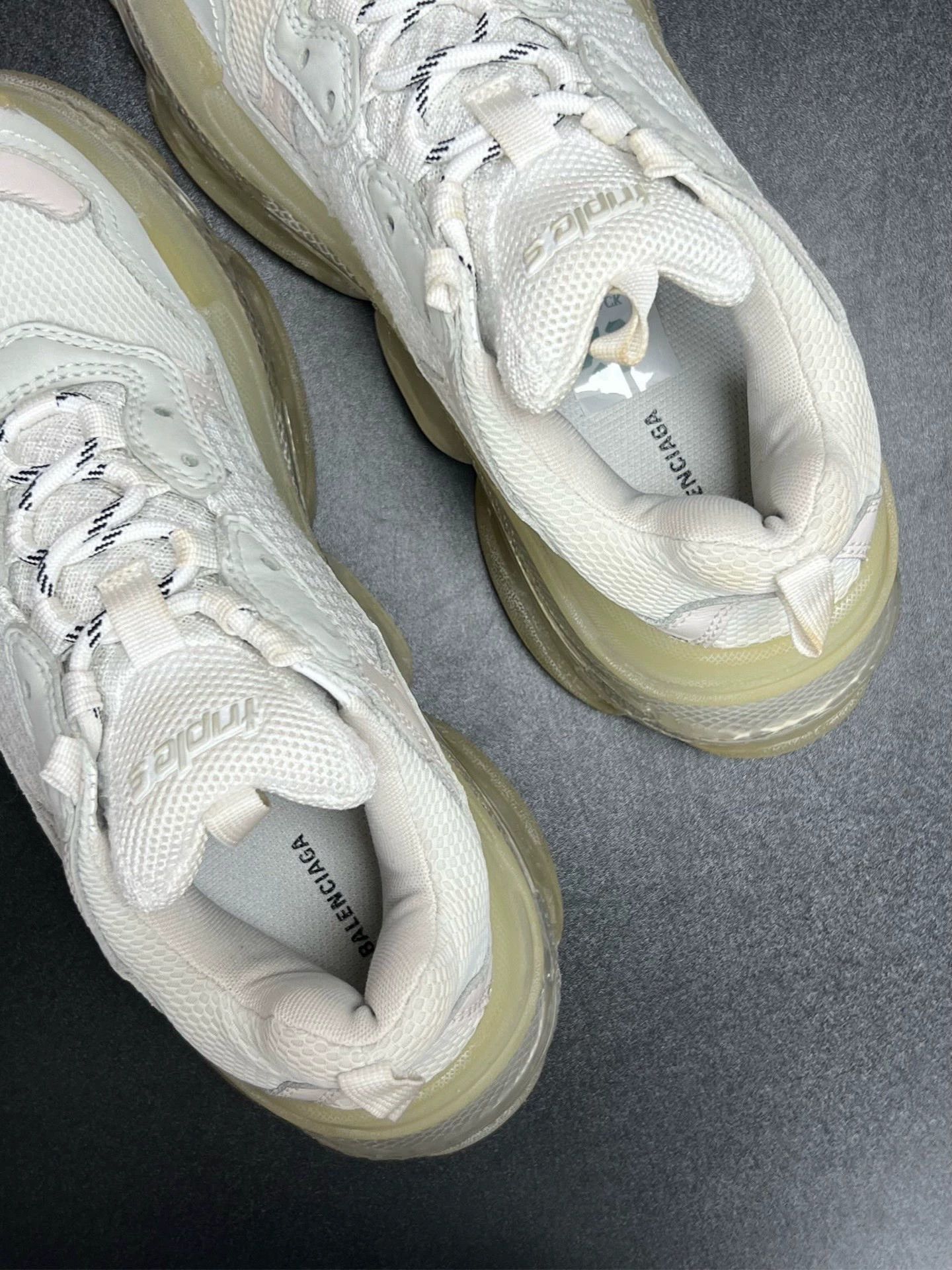 Balenciaga Balenciaga TripleS Sneakers Size 39 White Size US 6 / EU 39 - 4 Thumbnail
