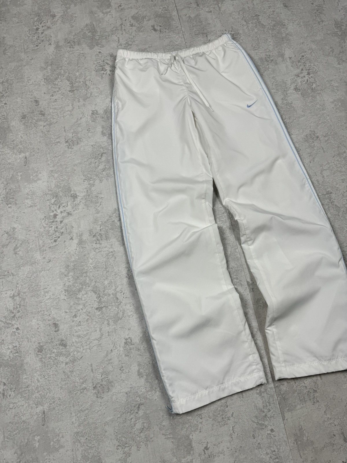 Nike Vintage Women's Nike Y2K Drill Track Pants Size S Size 27" / US 4 / IT 40 - 2 Thumbnail
