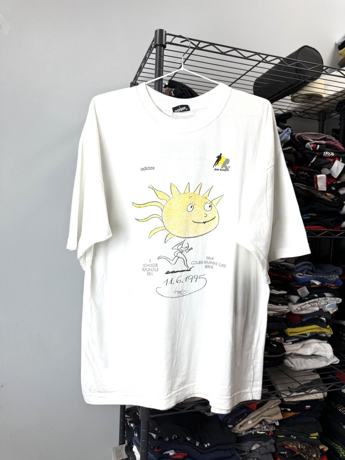 Adidas 💥Rare! Vintage 1995 Adidas Marathon T Shirt Retro Size US L / EU 52-54 / 3 - 1 Thumbnail