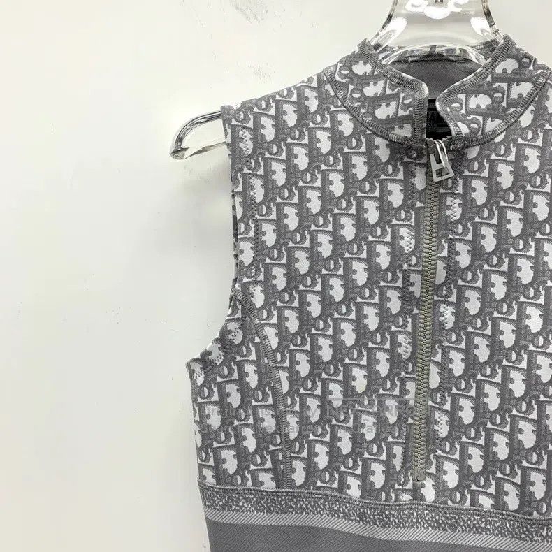 Dior Dior Gray logo jacquard full print semi-zipper sleeveless Size XXS / US 00 / IT 34 - 3 Thumbnail