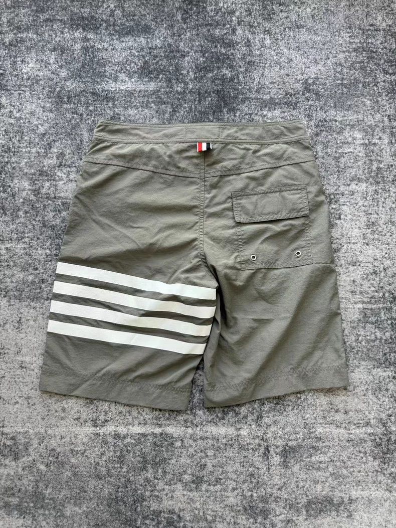 Thom Browne Thom Browne Size 0Gray beach shorts 2505-Nextarrow Size US 30 / EU 46 - 2 Thumbnail