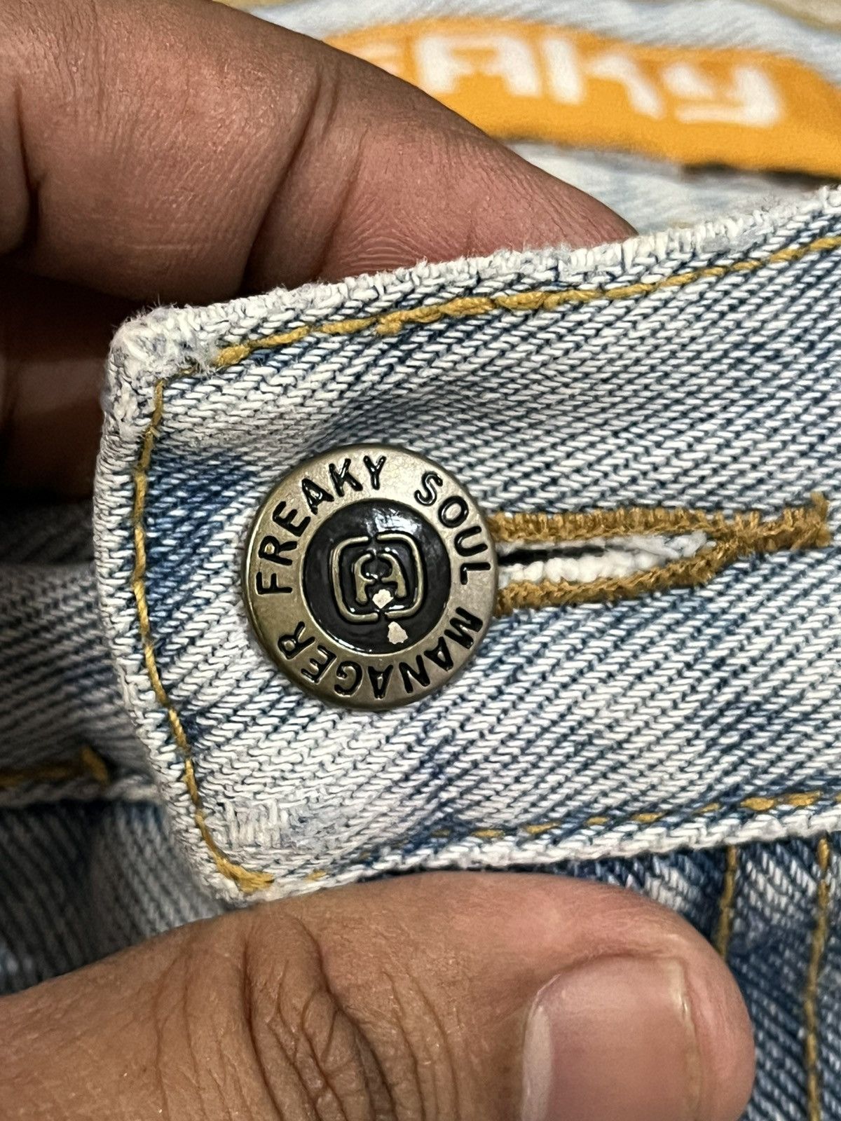 Massive Vintage MassiveBob Freaky Baggy Distressed Denim Size US 34 / EU 50 - 12 Thumbnail
