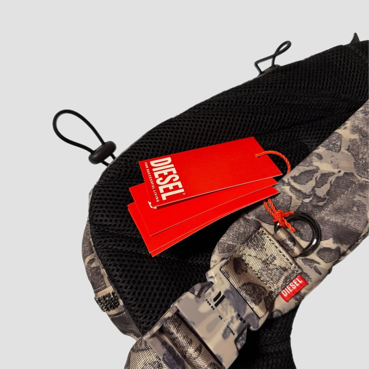 Diesel Diesel Zip-D Sling Backpack Incense Grey Size ONE SIZE - 8 Thumbnail