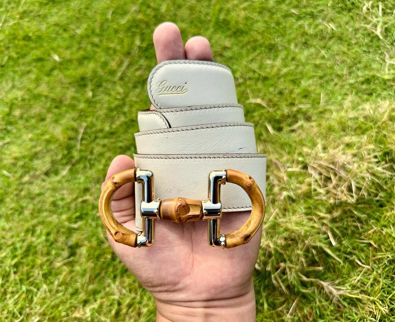 Gucci Authentic Gucci Bamboo Horsebit Buckle Leather Belt Size ONE SIZE - 1 Thumbnail