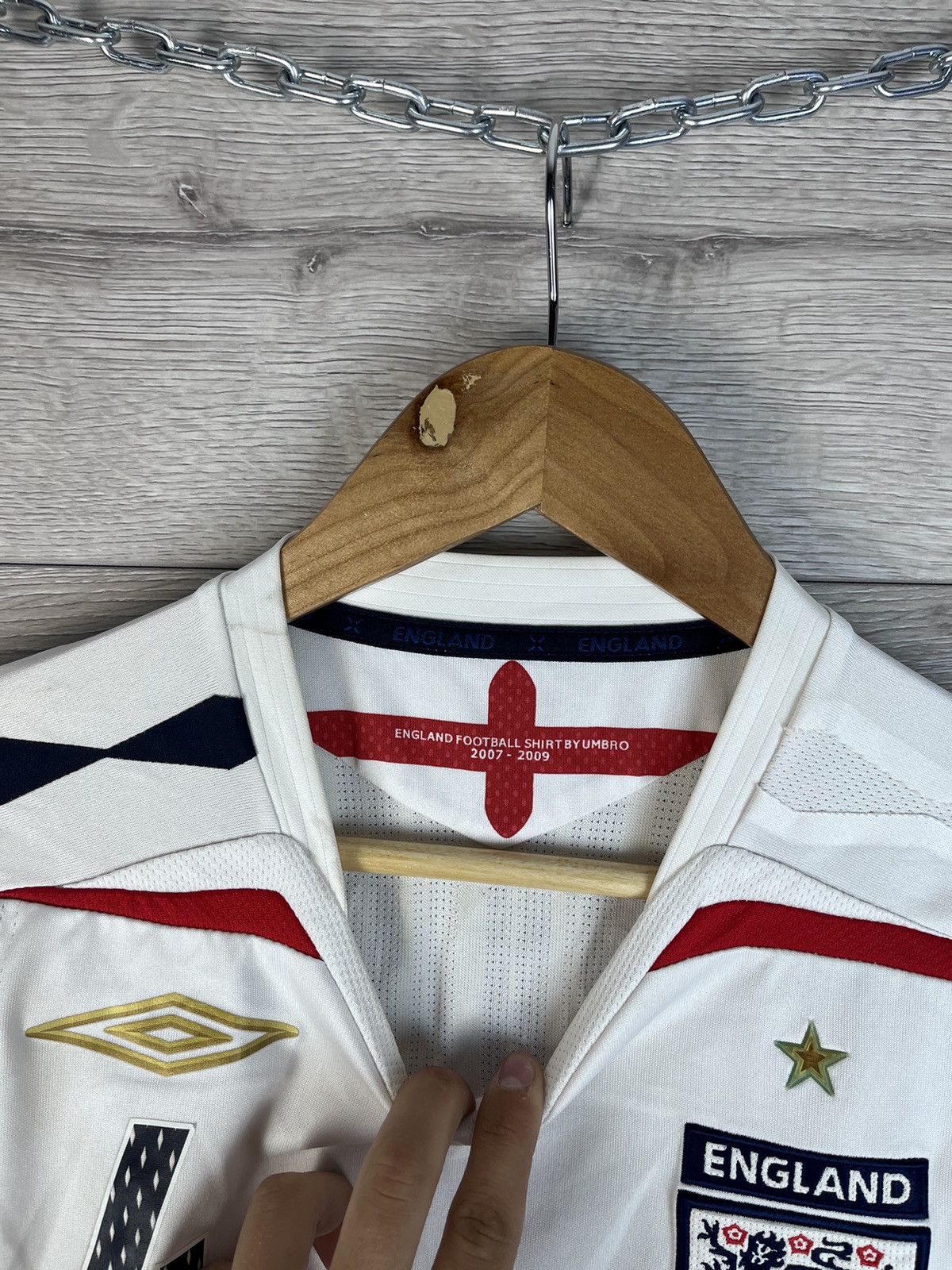 Umbro Vintage football t-shirt Umbro England #4 Gerrard size M 07s Size US M / EU 48-50 / 2 - 8 Thumbnail
