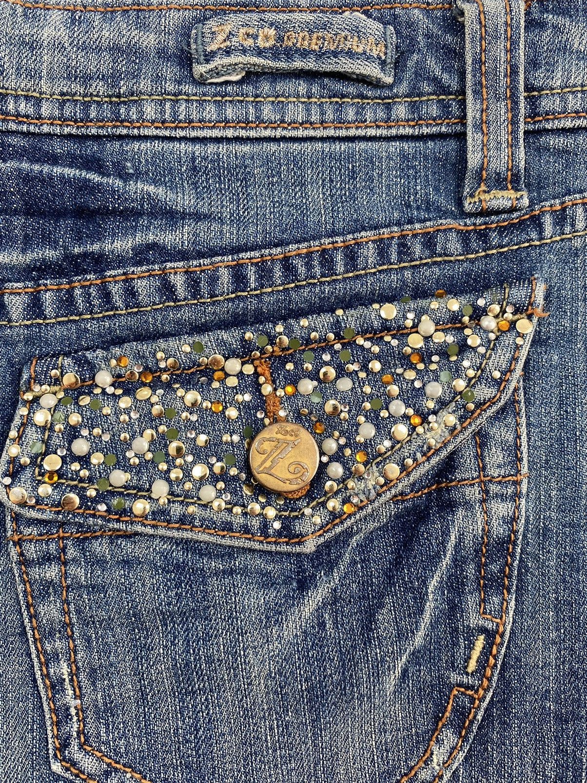 Vintage Y2K Vintage Z Co. Rhinestone Washed Denim Mini Skirt Size 28" / US 6 / IT 42 - 6 Thumbnail