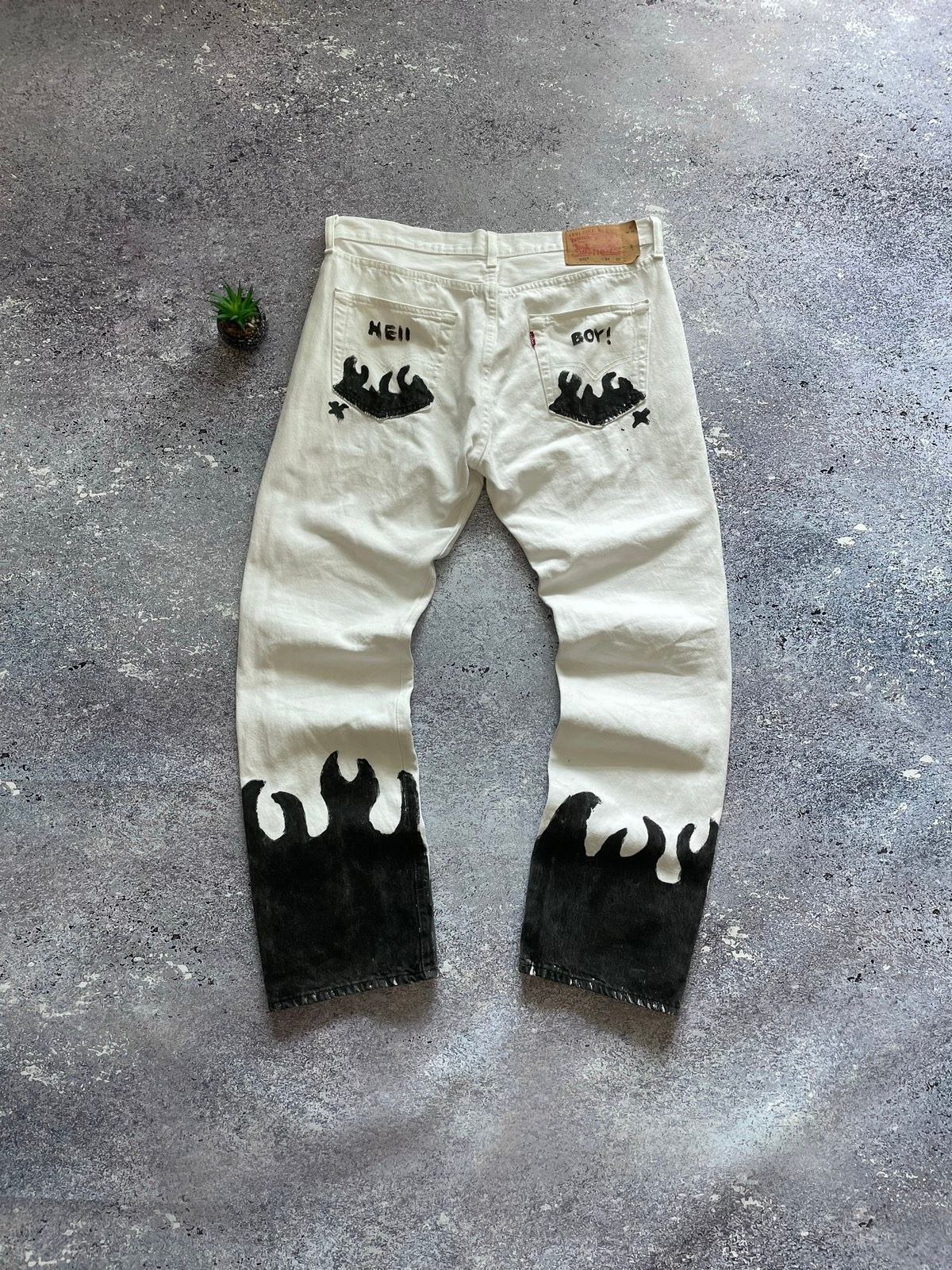 Pre-owned Custom X Levis Vintage Levi's Jeans Denim Custom Flame Hell Boy Rap Usa In White
