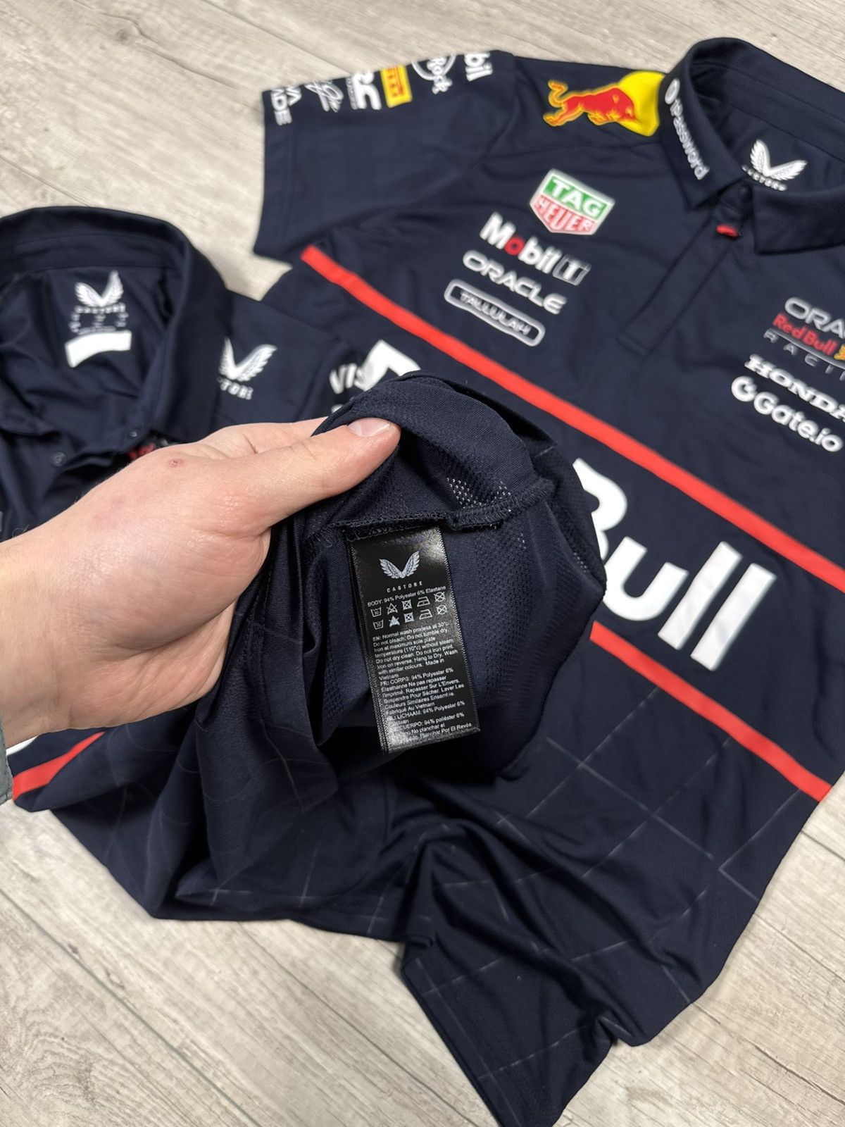 Red Bull 2025 Oracle Red Bull Honda Racing Mobil 1 Team Castore Polo Size M / US 6-8 / IT 42-44 - 5 Thumbnail