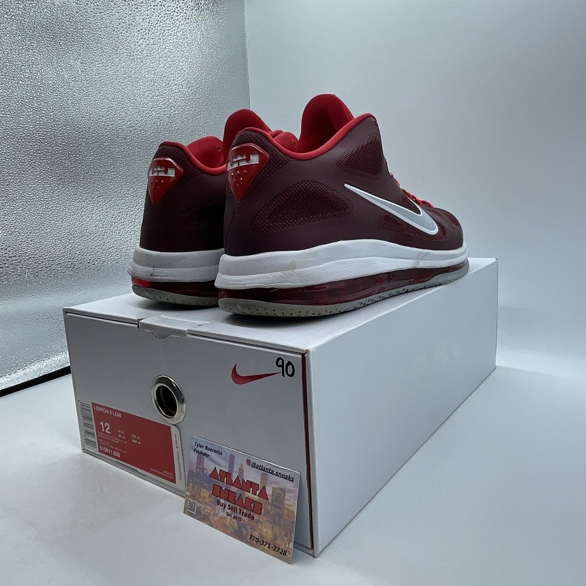 Nike Lebron 9 low Size US 12 / EU 45 - 5 Thumbnail