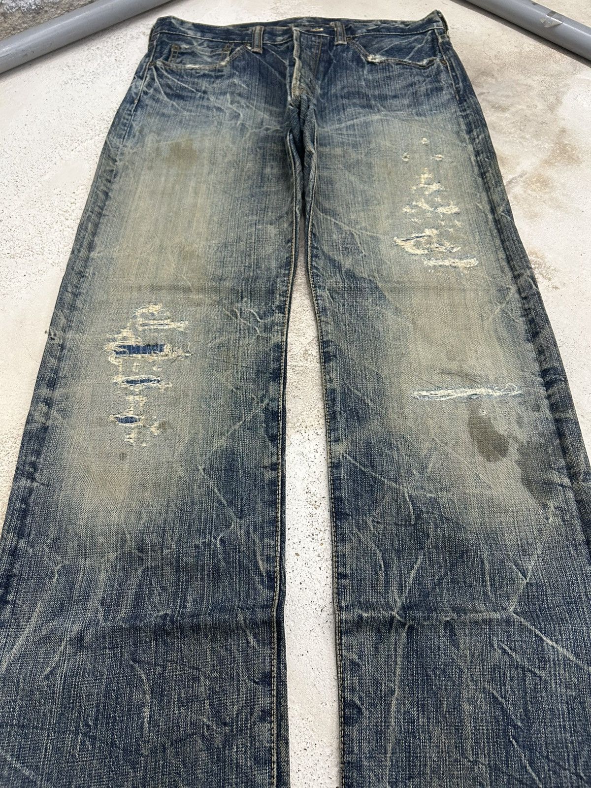 Eternal Eternal Distressed Mud Washed Jean Size US 31 - 4 Thumbnail