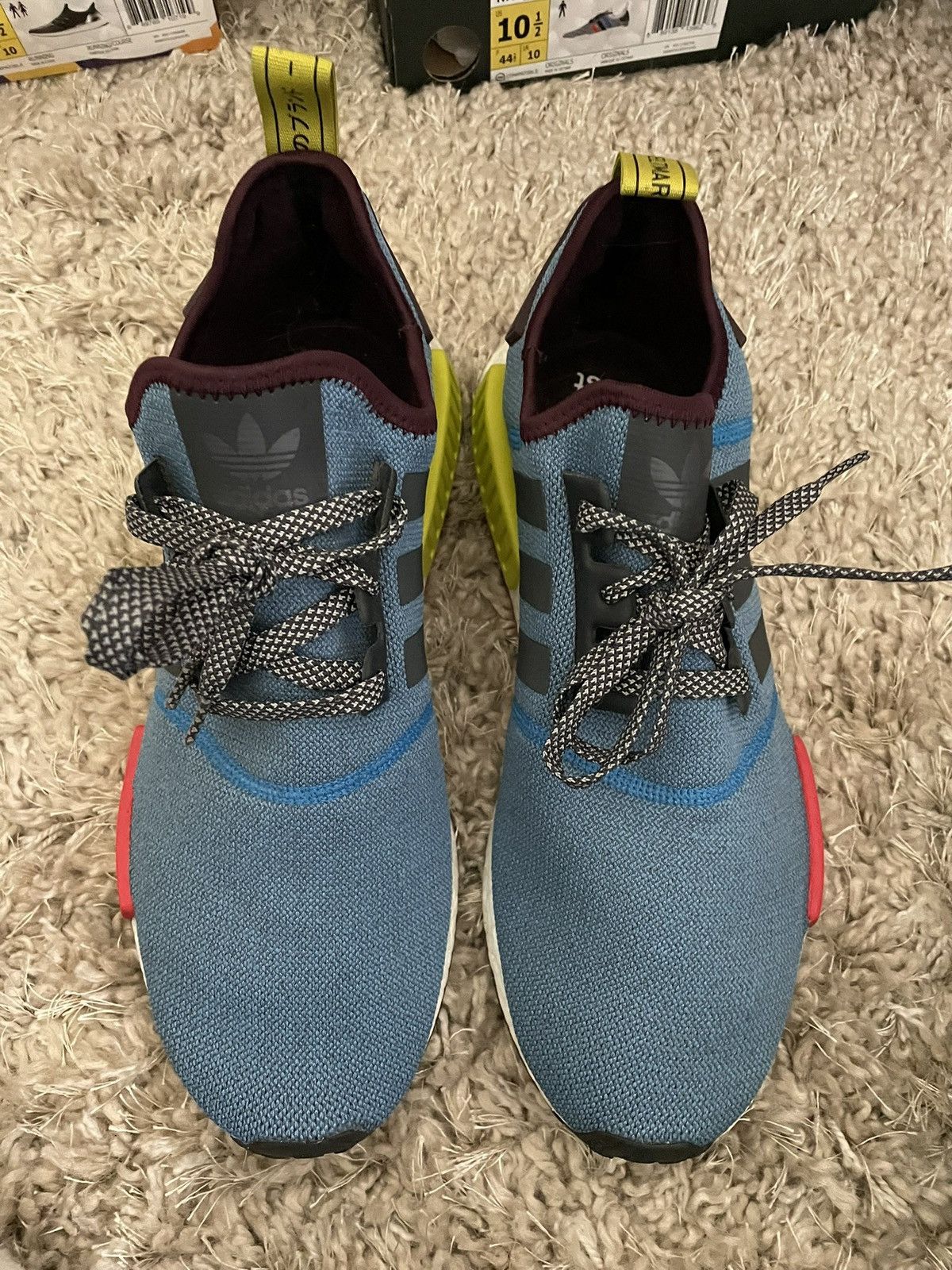 Adidas Villa x Adidas NMD_R1 Villa Exclusive Size US 11 / EU 44 - 5 Thumbnail