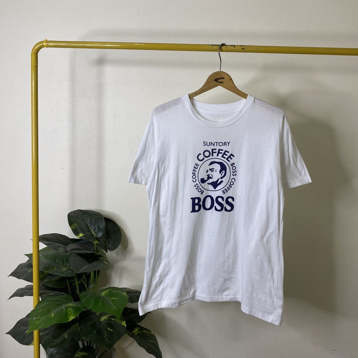 Vintage 1990s Suntory Boss Coffee Promo T Shirt Size US M / EU 48-50 / 2 - 1 Thumbnail