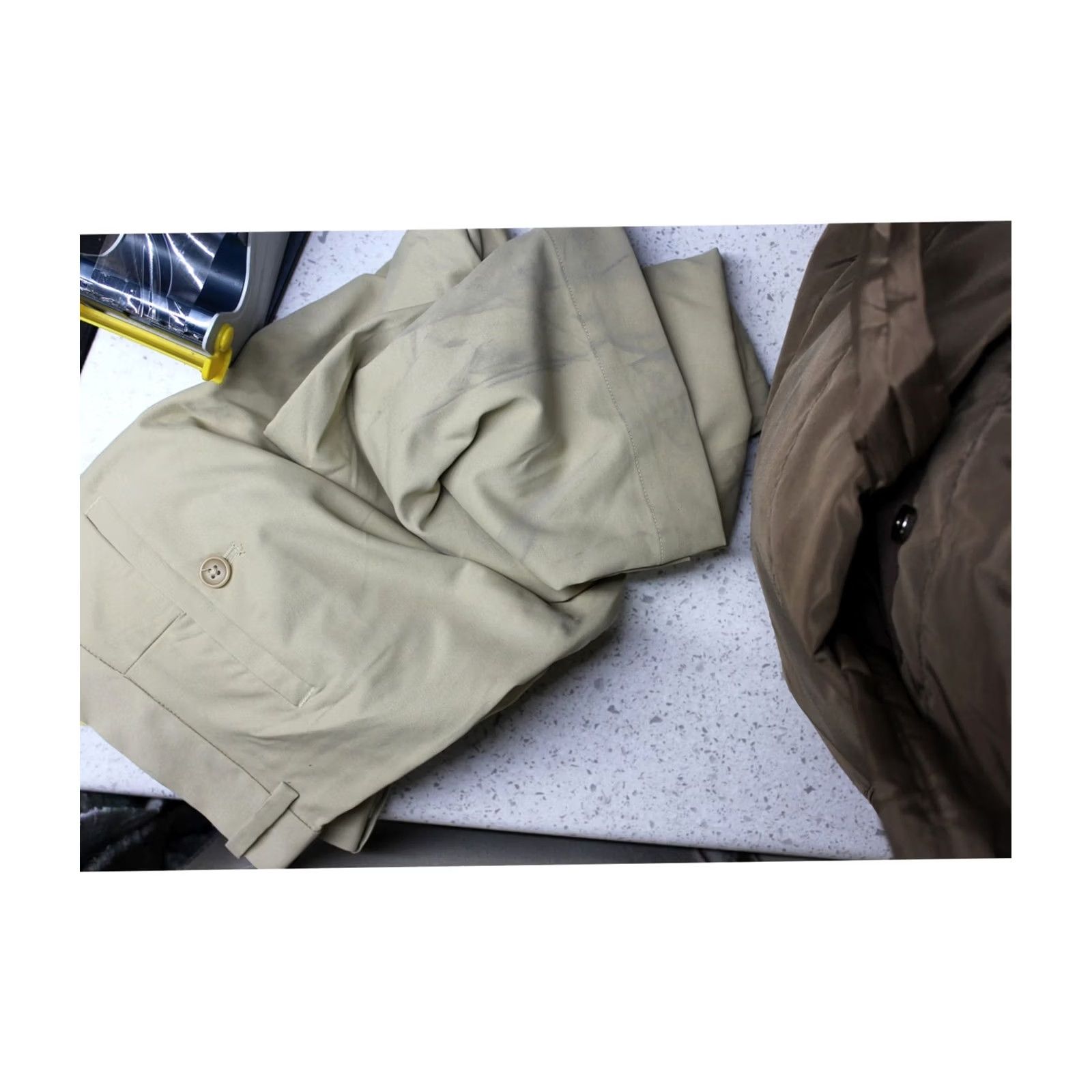 Ralph Lauren Ralph Lauren Mens Tailored Fit Straight Leg Casual Pants, beigekhaki, 34W x 32L Size US 34 / EU 50 - 4 Thumbnail