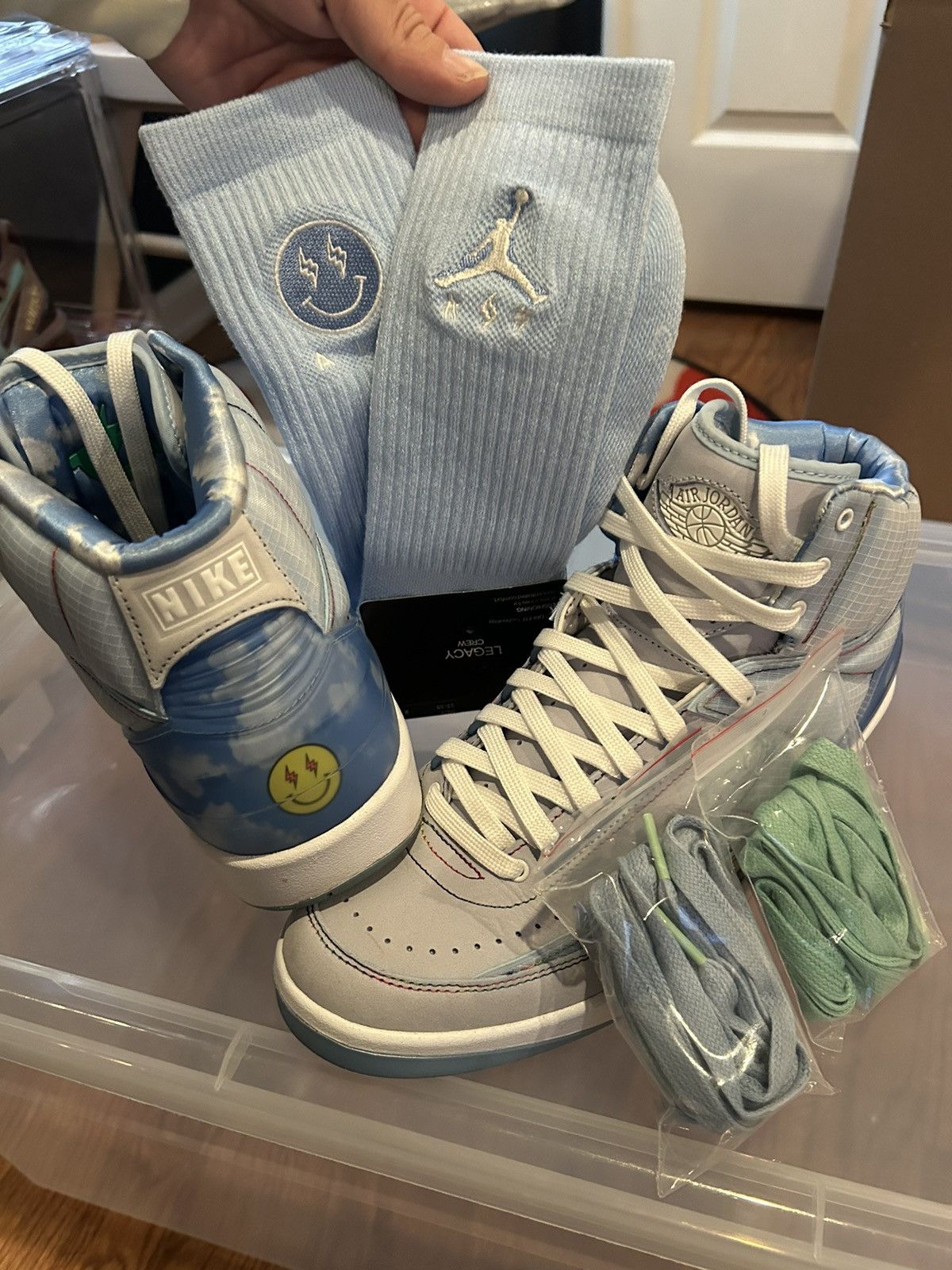 J Balvin × Jordan Brand × Nike Jordan 2 Retro J Balvin Size US 10 / EU 43 - 1 Thumbnail