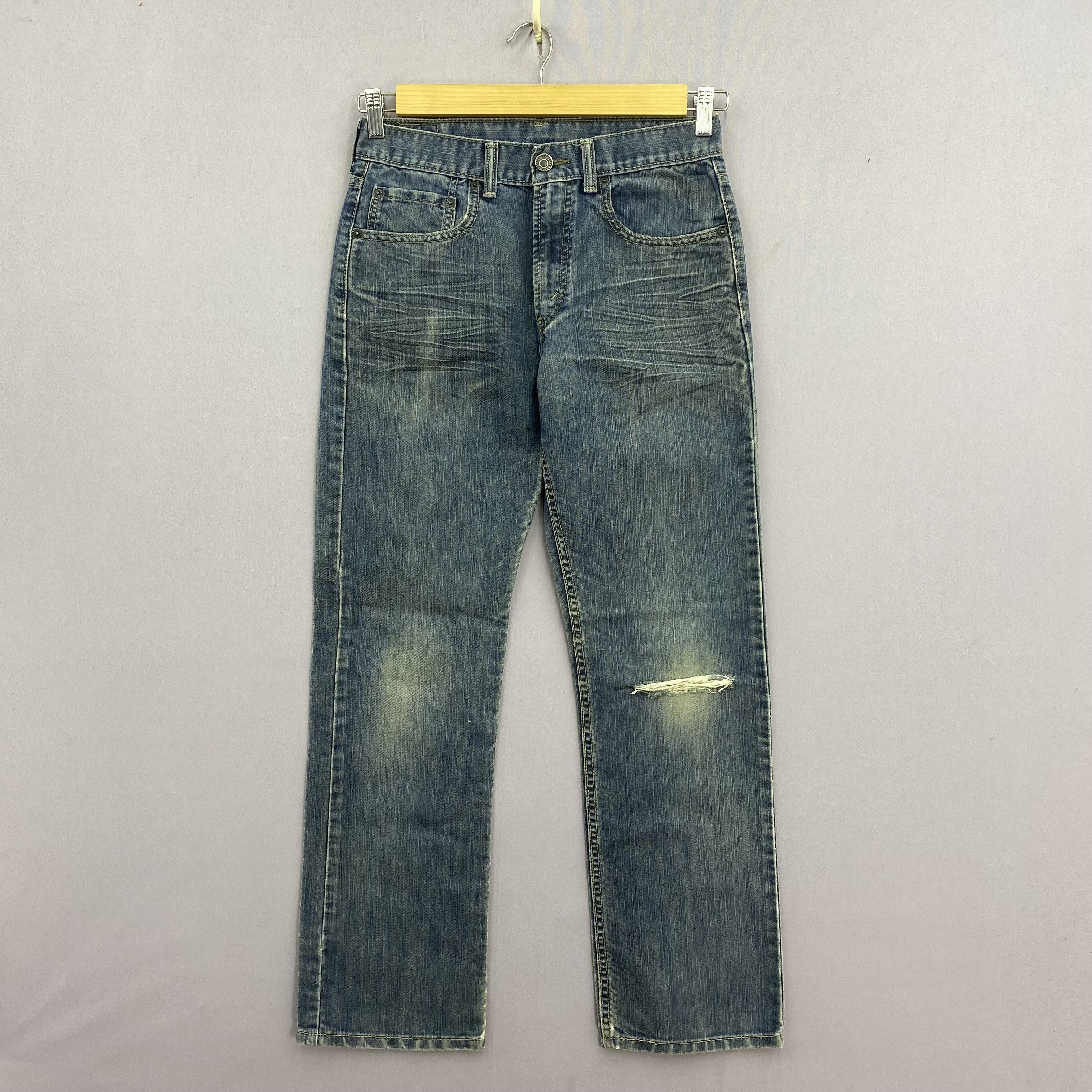 Levi's Vintage Levis 514 Jeans Distressed Stone Wash Denim BS47167 Size 28" / US 6 / IT 42 - 1 Thumbnail
