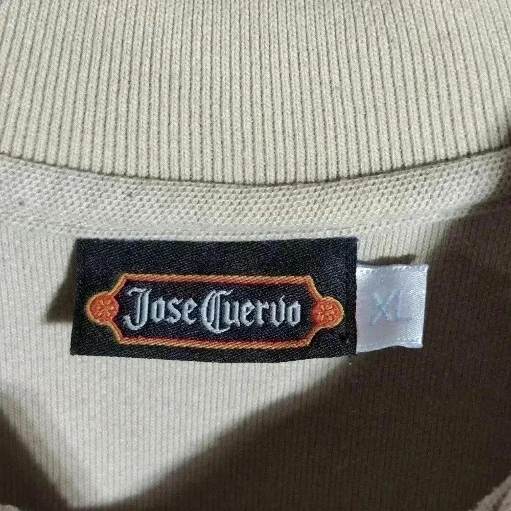 Other Jose Cuervo Tan Polo Shirt Crow logo sz XL Size US XL / EU 56 / 4 - 4 Thumbnail