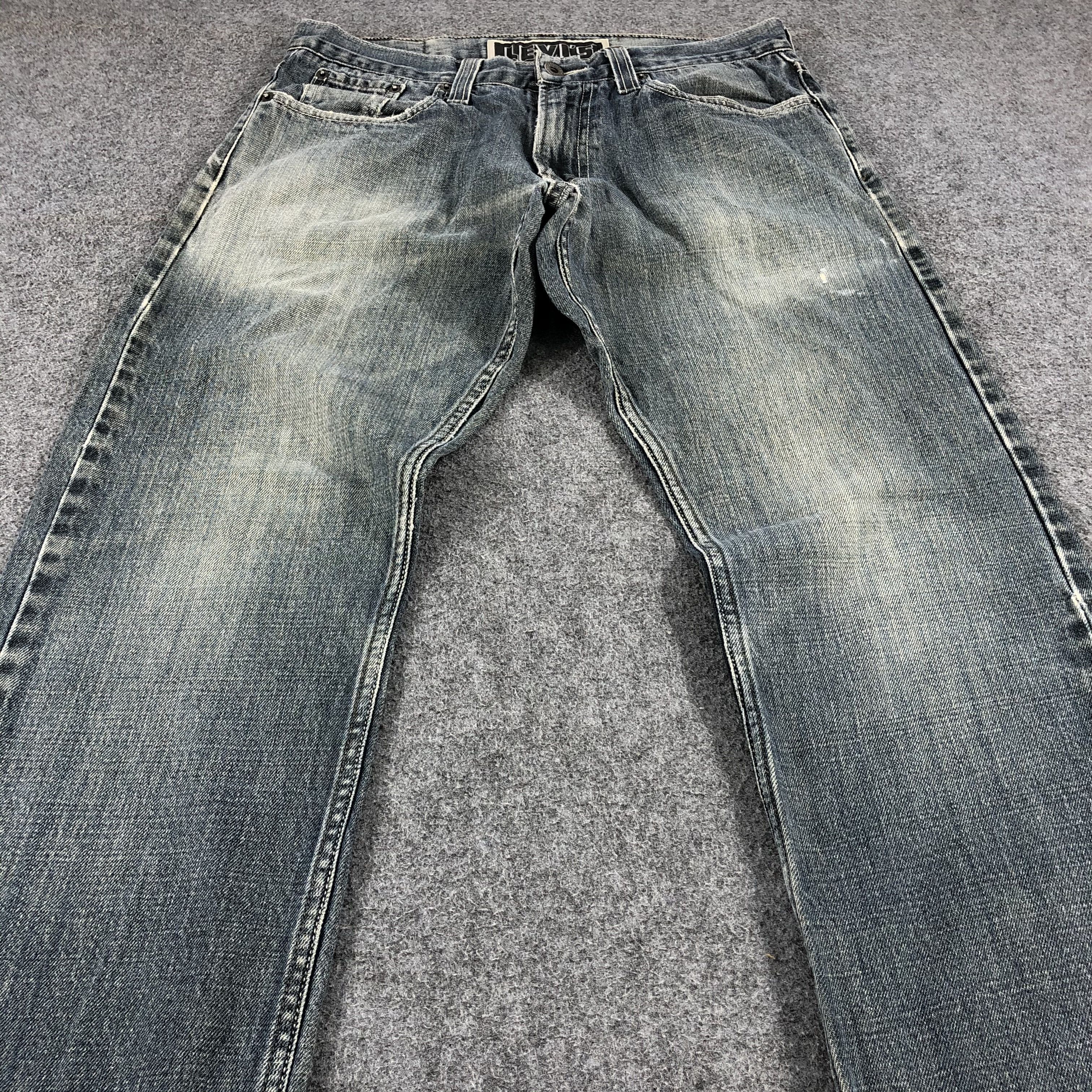Levi's Faded Blue Vintage Levis 514 Jeans Distressed Denim-J1010 Size US 31 - 3 Thumbnail