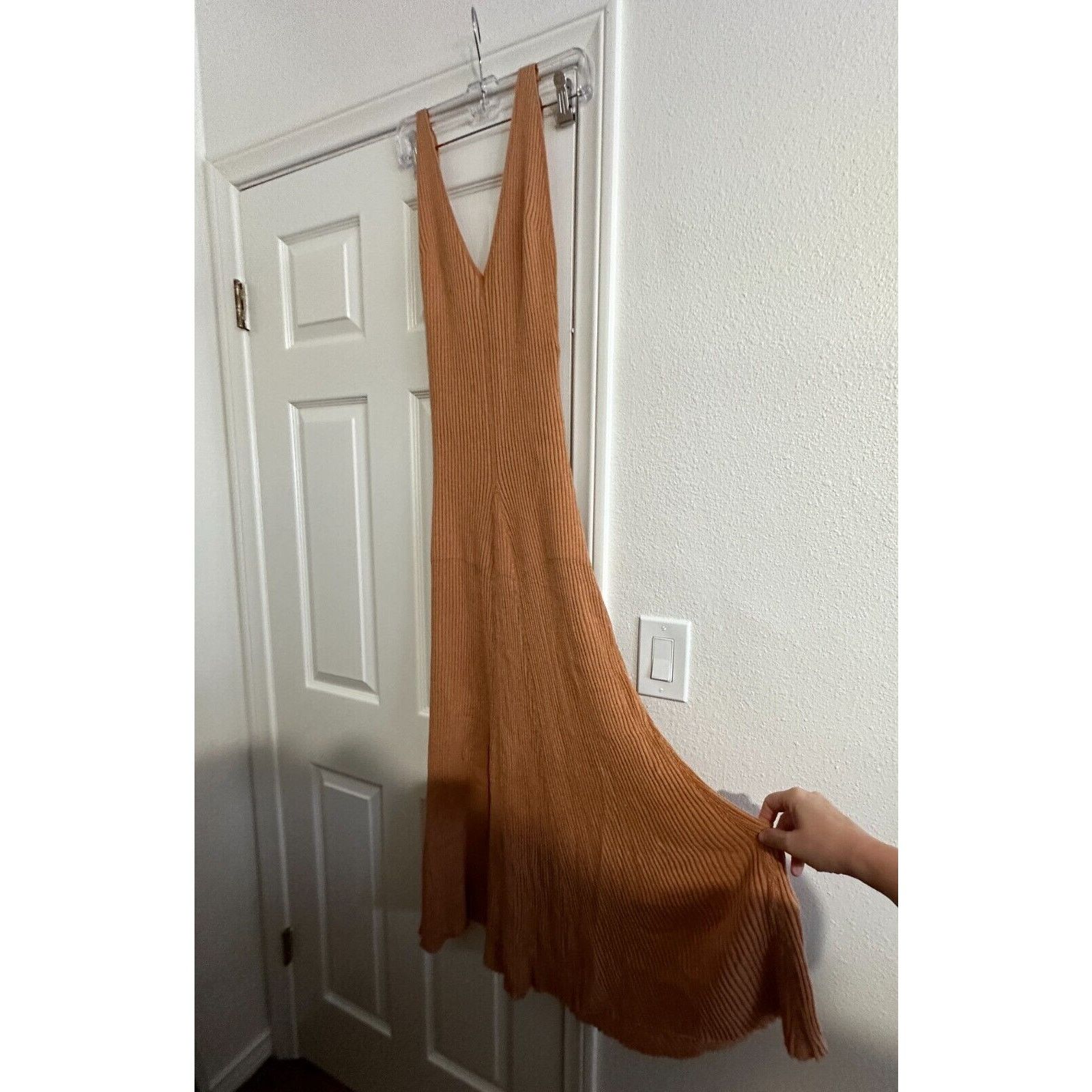 Free People NWT Free People Camel RibKnit VNeck Sleeveless Maxi Dress L Size L / US 10 / IT 46 - 4 Thumbnail