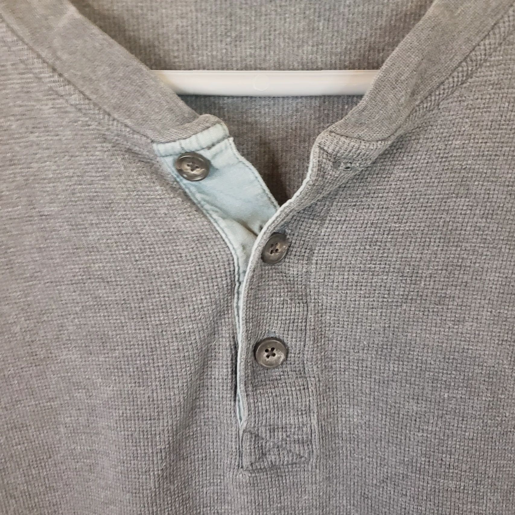 Vintage VINTAGE LL Bean Henley Shirt Men 2XL Gray Cotton Regular Long Sleeve Shirt Mens LL Bean Henley 2XL Gray Cotton Regular Long Sleeve Size US XXL / EU 58 / 5 - 4 Thumbnail